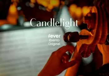 Candlelight Halloween: Una Noche Encantada de Composiciones Clásicas en Sevilla