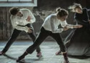 Circula! Tren de creació i formació en dansa en Barcelona