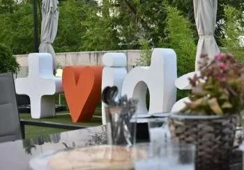 Fiesta benéfica Fundación +Vida 2022 en Madrid