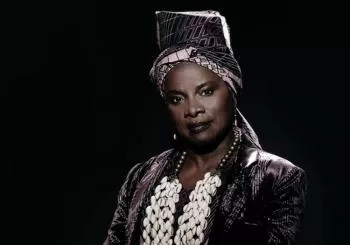 Angélique Kidjo en el 51 Voll-Damm Festival Internacional de Jazz en Barcelona