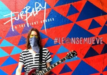 Furbaby and the Tight Spaces en León