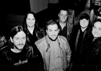 Sala Azkena Mary Rockings + Lobo Negro en Bilbao