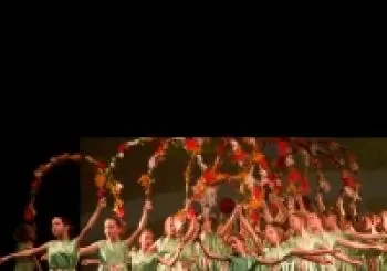 Trencanous - Escola de dansa Carmen Estela en ILLES BALEARS