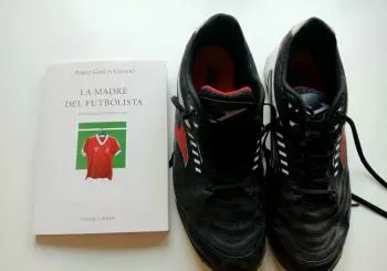 PRESENTACIÓN DE LA NOVELA “LA MADRE DEL FUTBOLISTA”, DE PABLO GARCÍA CASADO en Sevilla