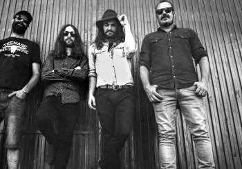 THE ELECTRIC ALLEY en Cangas do Morrazo en Ourense