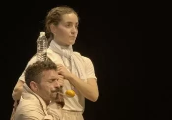 &ldquo;Emigrantas&rdquo;, de Kirenia Danza en Oleiros