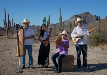 Son jarocho al CAT I Mono Blanco en Barcelona