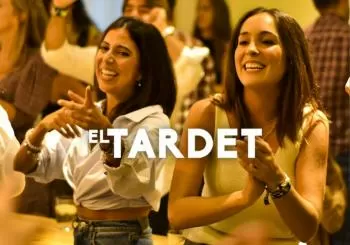 El Tardet: viernes de cena y copeo en Enrollao en Barcelona