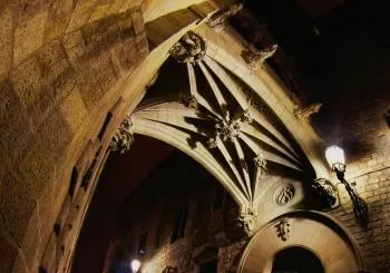 Fantasmas de Barcelona: ¡tour nocturno!