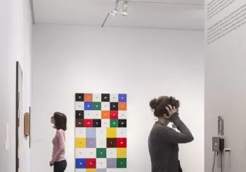 Visita el Museo de Arte Contemporáneo de Barcelona (MACBA)