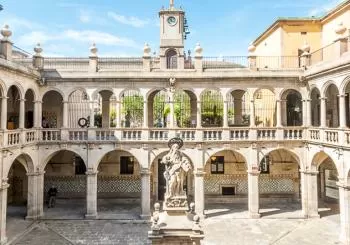 Visita guiada Antigua Casa de la Convalecencia en Barcelona