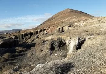 Cuentos entre volcanes