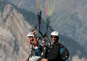 Realiza o sonho de voar em parapente ou paratrike! Lisbon