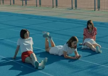 CÓMPLICES VIBRA MAHOU: Concierto de Hens + Cariño en Madrid