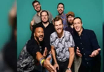 HUNTERTONES feat. AKIE BERMISS en Barcelona