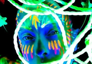 Neon Life Drawing at the Old Queen’s Head en London