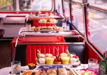 B Bakery's Gin Lovers Afternoon Tea & Bus Tour en London