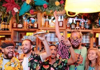 La Isla Bonita: 80s Bottomless Brunch & Musical Bingo en London