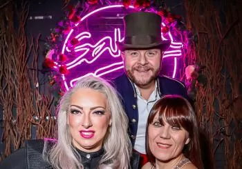 It's Showtime Singalong Bottomless Brunch en London