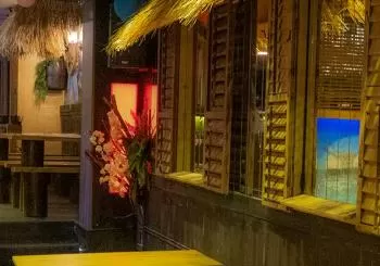Asian Street Food Bottomless Dinner at Tai Pan Alley en London