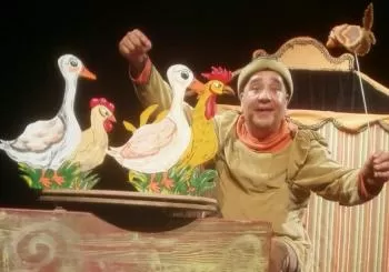 FABULARIA: EL GALLO KIKIRIGALLO en Valencia