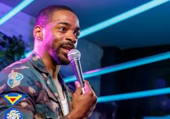 O'Comedy Club : Stand-up, tapas et cocktail en Paris