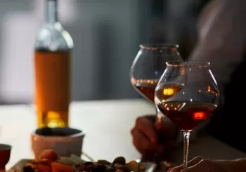 Find the Dinner: Surprise dinner in a restaurant! en New York