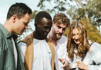 Blue Mountains Mystery Picnic with Friends: Self Guided Foodie Adventure en Sydney
