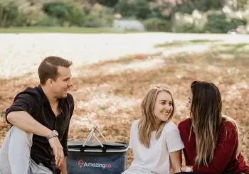 Mystery Picnic with Friends: Self Guided Foodie Adventure en Houston