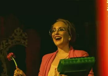 Burlesque show en el Museu de l'Eròtica en Barcelona