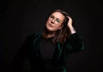 Nadia Reid en Kitchen Garden Cafe