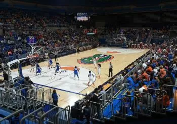 Florida Gators Women's Basketball vs. Texas A & M Aggies Womens Basketball en Gainesville