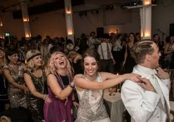 The Candlelight Club's Christmas Special: 1920s Speakeasy Party en London