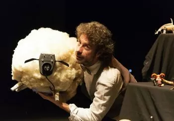 El arca de Neo (Teatro del Alambre) -JORNADAS MONSTRENKAS 2022 JARDUNALDI MONSTRENKOAK en Vitoria-Gasteiz