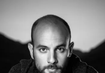 Shai Maestro solo en Bremen