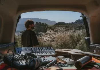 CONCIERTO de SONIDO INTERNACIONAL en el Contenedor Cultural en Málaga