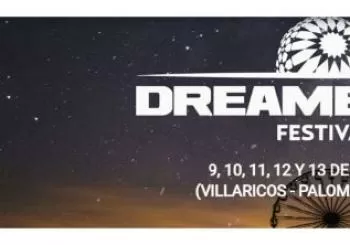 Autobús oficial "Dreambeach 2023" en Almería