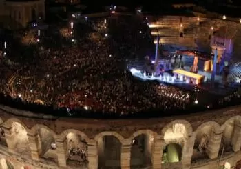 Teatro alla Scala en Arena: Arena de Verona