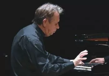 Mikhail Pletnev: Recital de piano en los Campos Elíseos en París