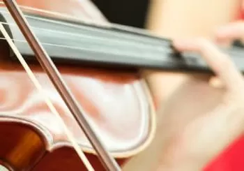 Las Cuatro Estaciones de Vivaldi a la luz de las velas en la Iglesia de Santiago en Londres