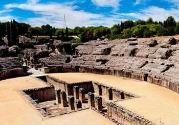 ¡Visita las localizaciones de la serie Juego de Tronos en Itálica! en Sevilla