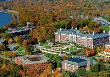 Culinary Institute Of America Lunch: Caterina De Medici & DIA Museum Visit en New York