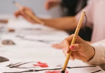 Taller de pintura creativa en Frizzant en Barcelona