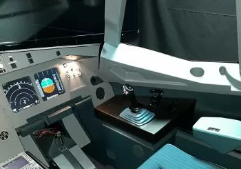 Sube en un simulador estático Airbus A320 en Madrid