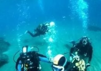 OFERTA! BAUTIZO DE BUCEO + Fin de Semana en Pensión Completa. En Salobreña
