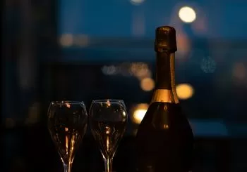 Love in the Sky : La Saint Valentin sur le Rooftop Perché en Brussels