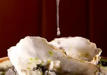 Celebrate Love at Smith's Bar & Grill en London