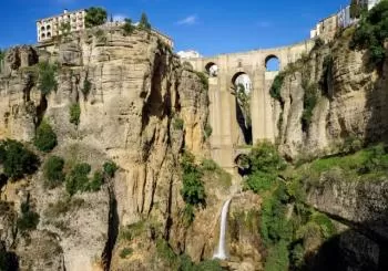 Excursión a los Pueblos Blancos y Ronda desde Sevilla