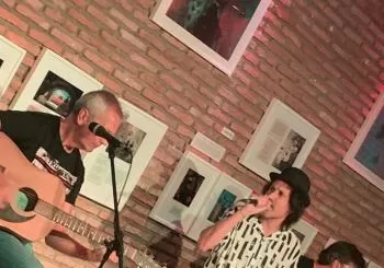 EL HOMBRE DEL TRAJE GRIS en Sevilla