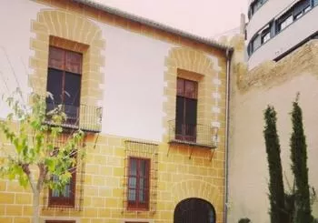 Visita el apasionante Museo de la Seda de Valencia